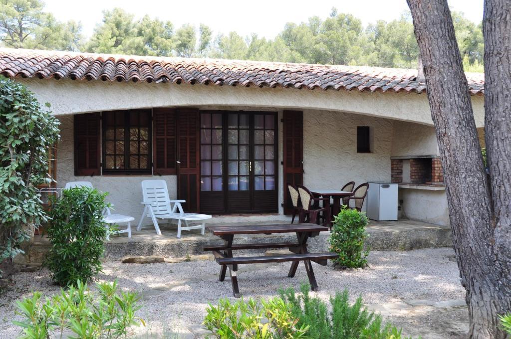La Cigaliere Hotel Le Beausset Szoba fotó